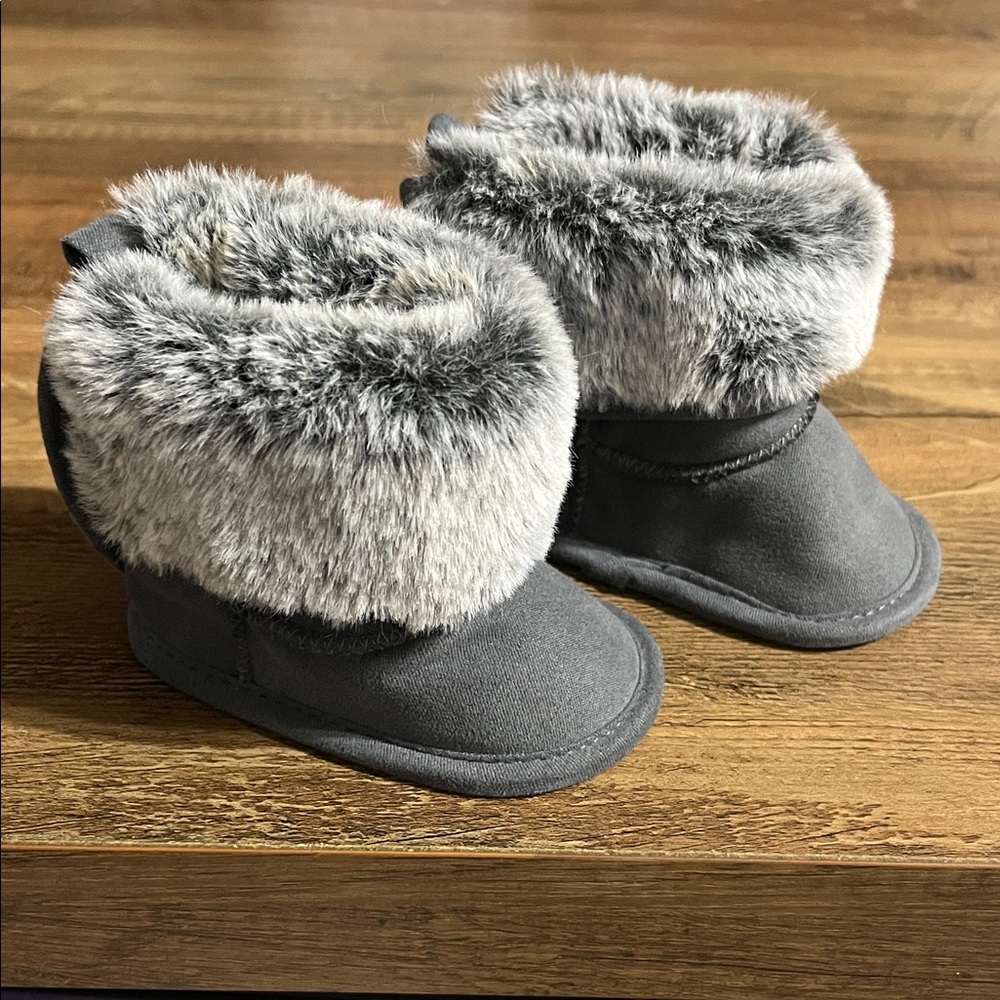 First Impressions Gray Fur-Trimmed Baby Crib Boots
